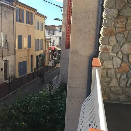 Grande Terrasse Emplacement Au A 1 Minute De La A Pieds * Cassis