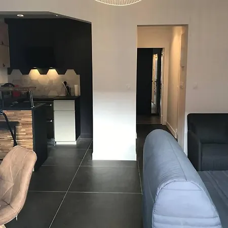 Apartment Grande Terrasse Emplacement Au A 1 Minute De La A Pieds