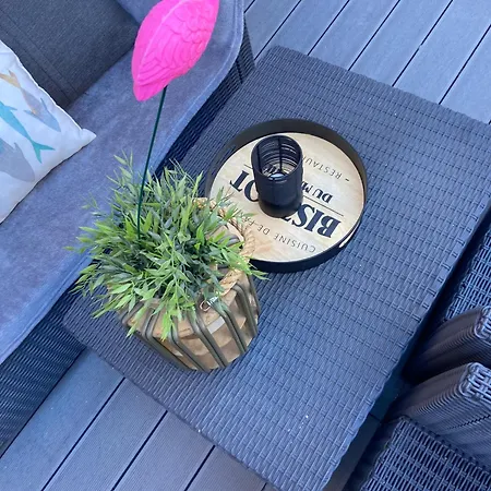Apartment Grande Terrasse Emplacement Au A 1 Minute De La A Pieds Cassis